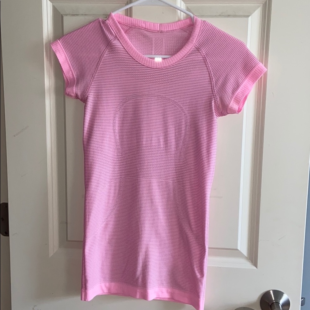 lululemon swiftly top